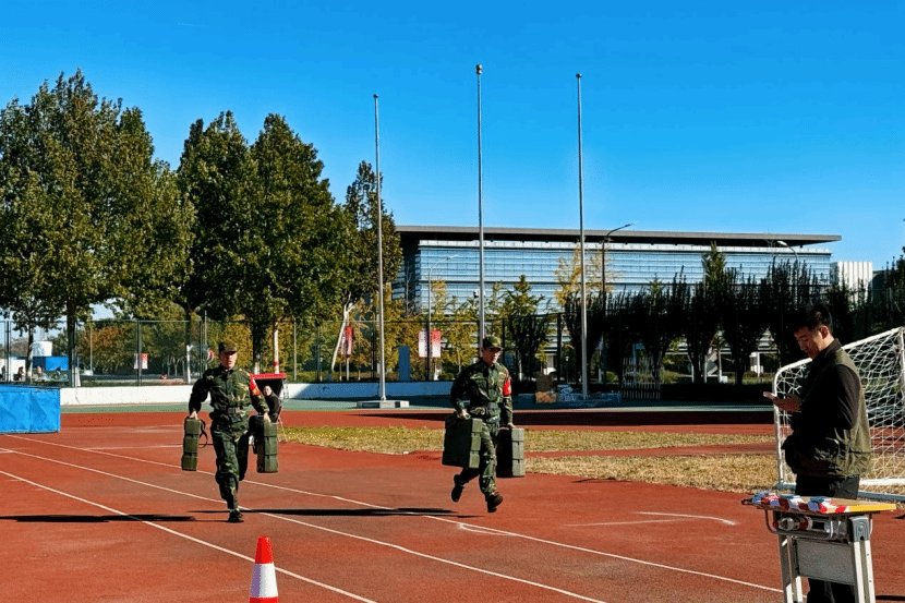 奋勇争先