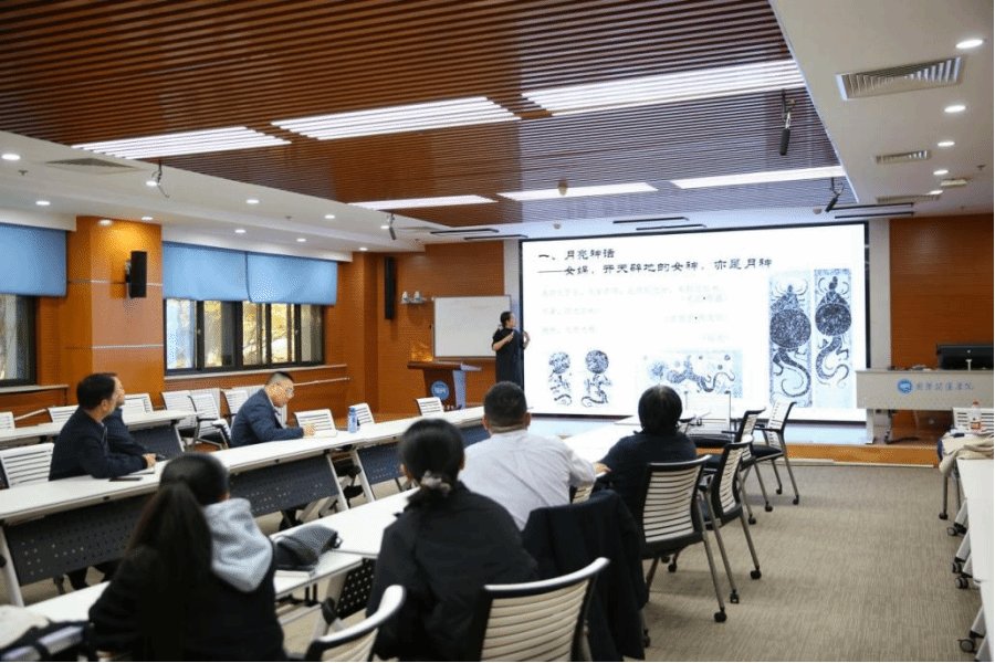 战略动态分析的学术场域