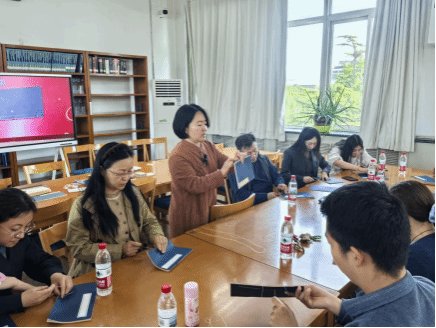 绘就了一幅“爱读书